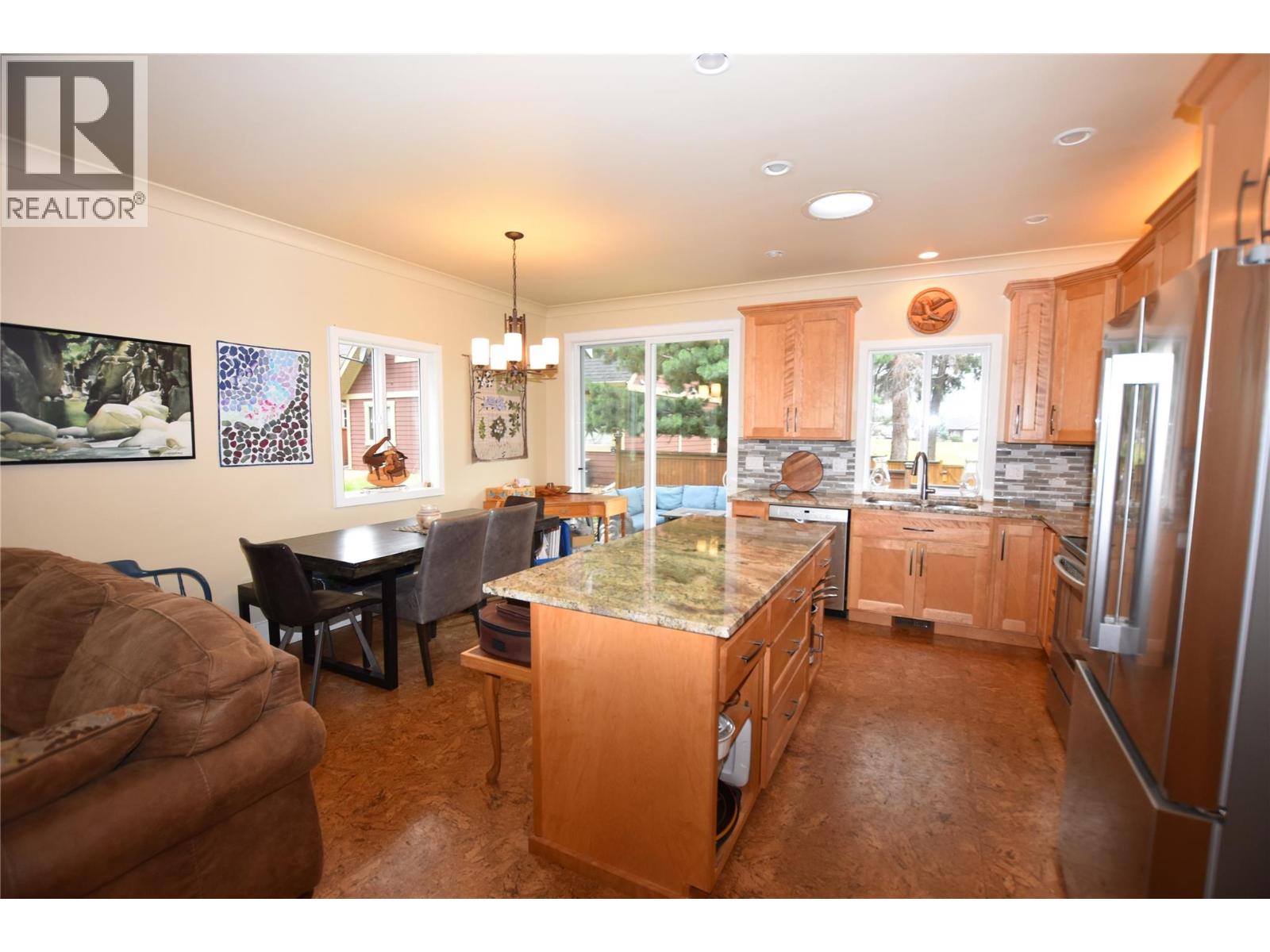 430 Hummingbird Avenue, Vernon