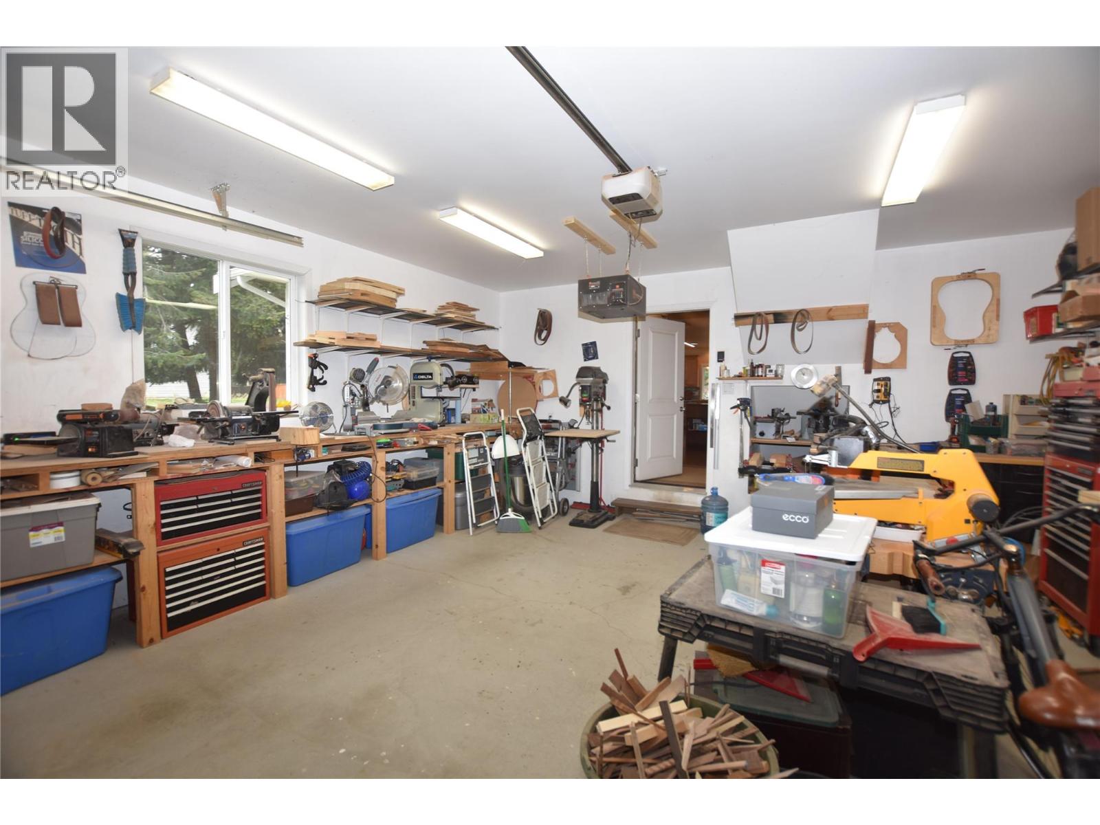 430 Hummingbird Avenue, Vernon