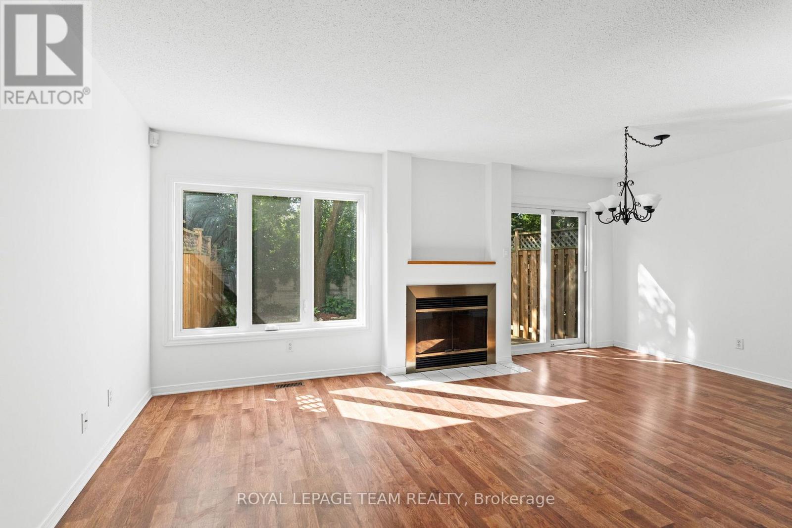 106 WOODPARK WAY - 6