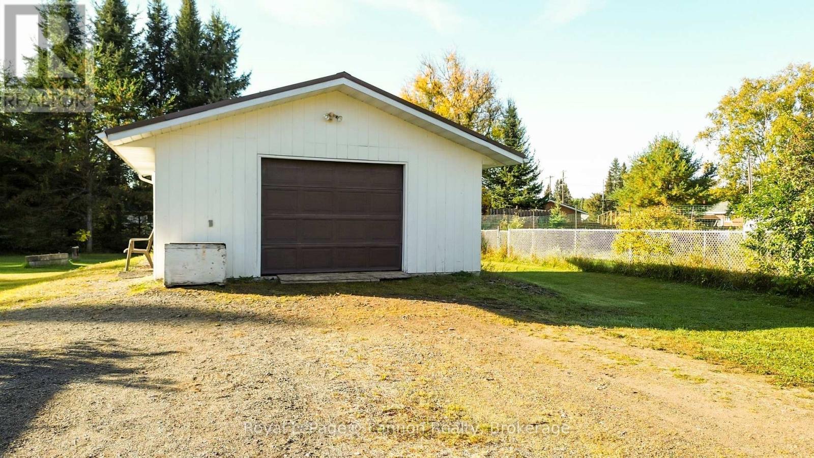 5 MARTYN DRIVE - Image 3