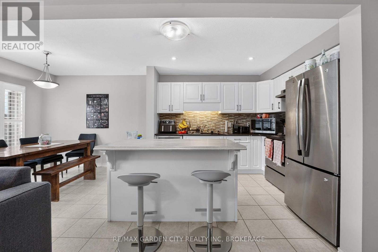 53 ELDERBERRY ROAD - 15