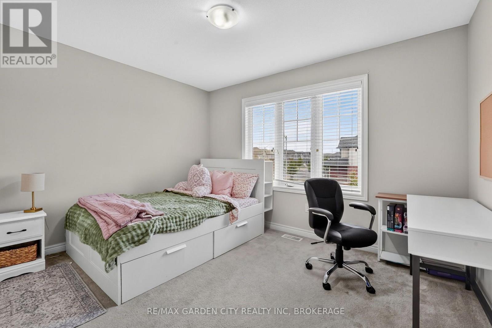 53 ELDERBERRY ROAD - 23