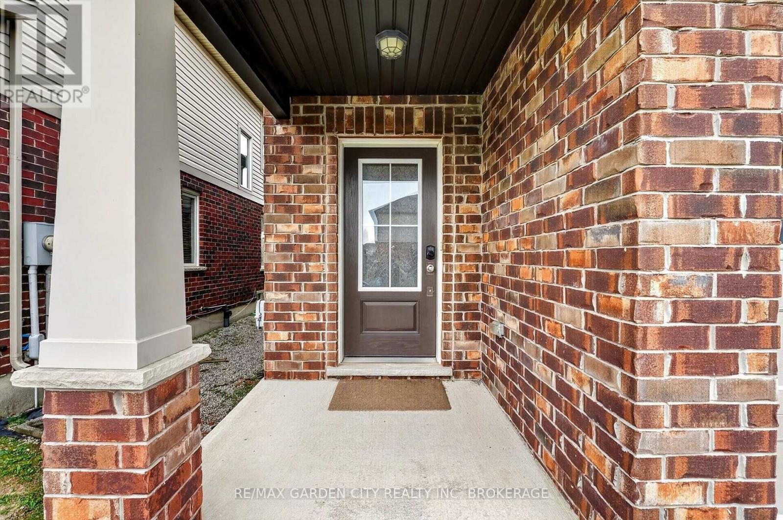 53 ELDERBERRY ROAD - 3