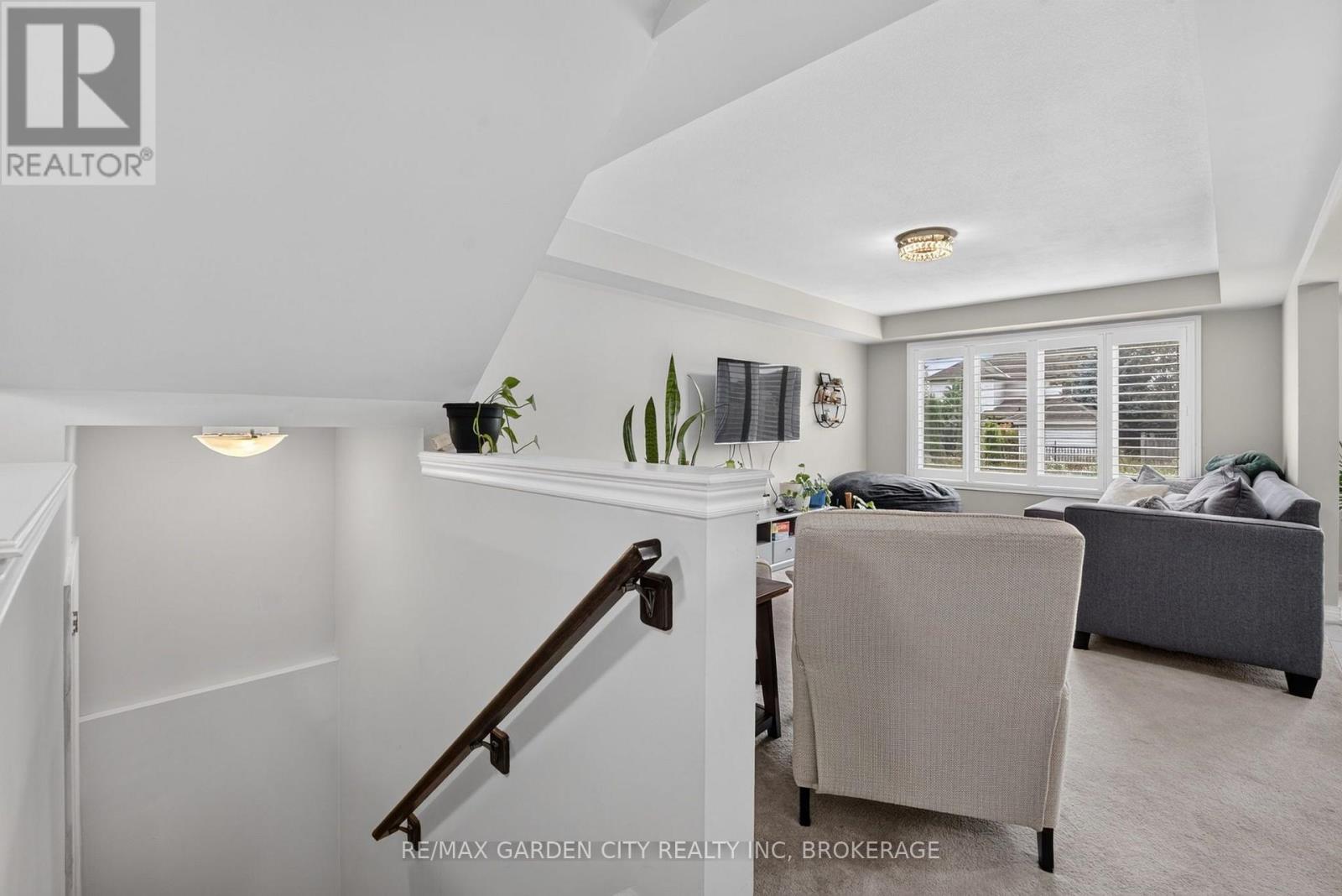 53 ELDERBERRY ROAD - 9