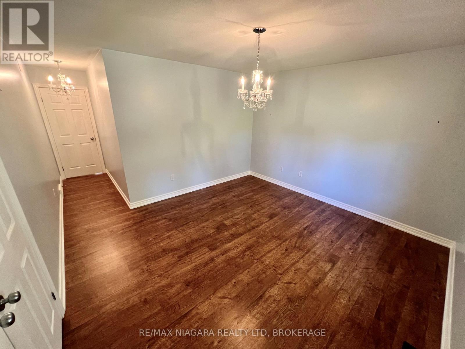709 ROLAND ROAD - Image 33