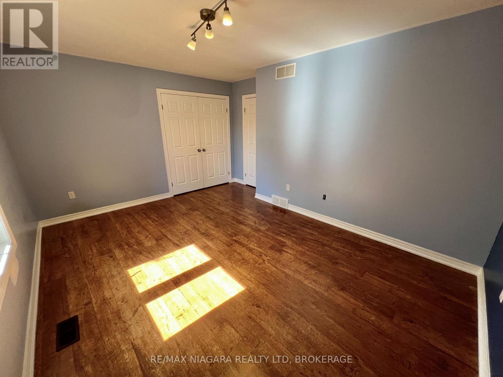 709 ROLAND ROAD - 35