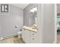 28 Harley Avenue, photo 15