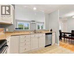 28 Harley Avenue, photo 5