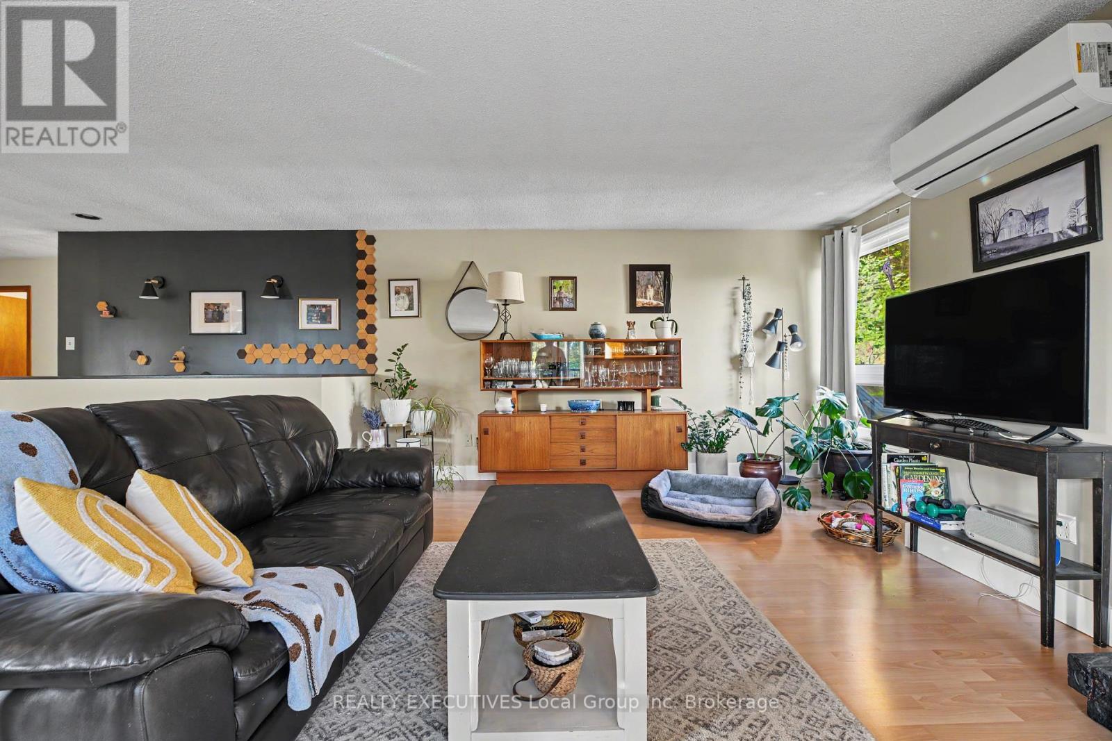 824 SKI CLUB ROAD - Image 14