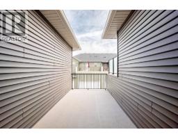 2274 Bayview Drive Sw, Airdrie, AB T4B5N6 Photo 37