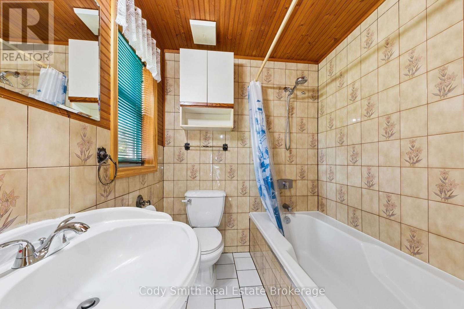 2080 SANDHILL ROAD - 26