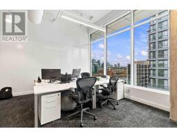 1005 - 130 Queens Quay E, Toronto, ON M5A3Y5 Photo 12