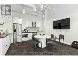 1005 - 130 Queens Quay E, Toronto, ON M5A3Y5 Photo 15
