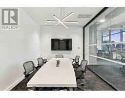 1005 - 130 Queens Quay E, Toronto, ON M5A3Y5 Photo 6