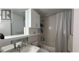 211 - 150 Fairview Mall Drive, Toronto, ON M2J0E7 Photo 11