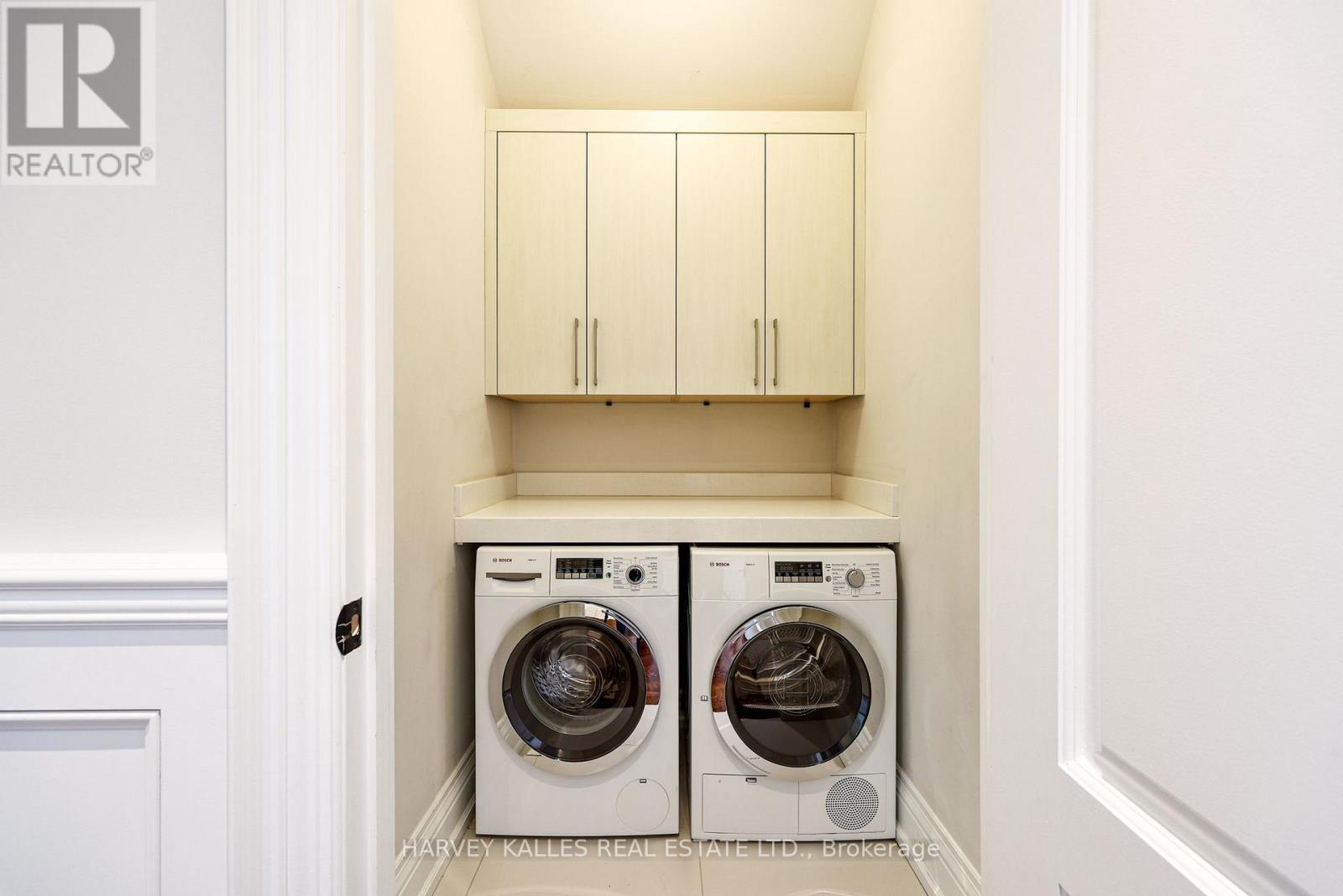 344 Fairlawn Avenue, Toronto, ON photo 32