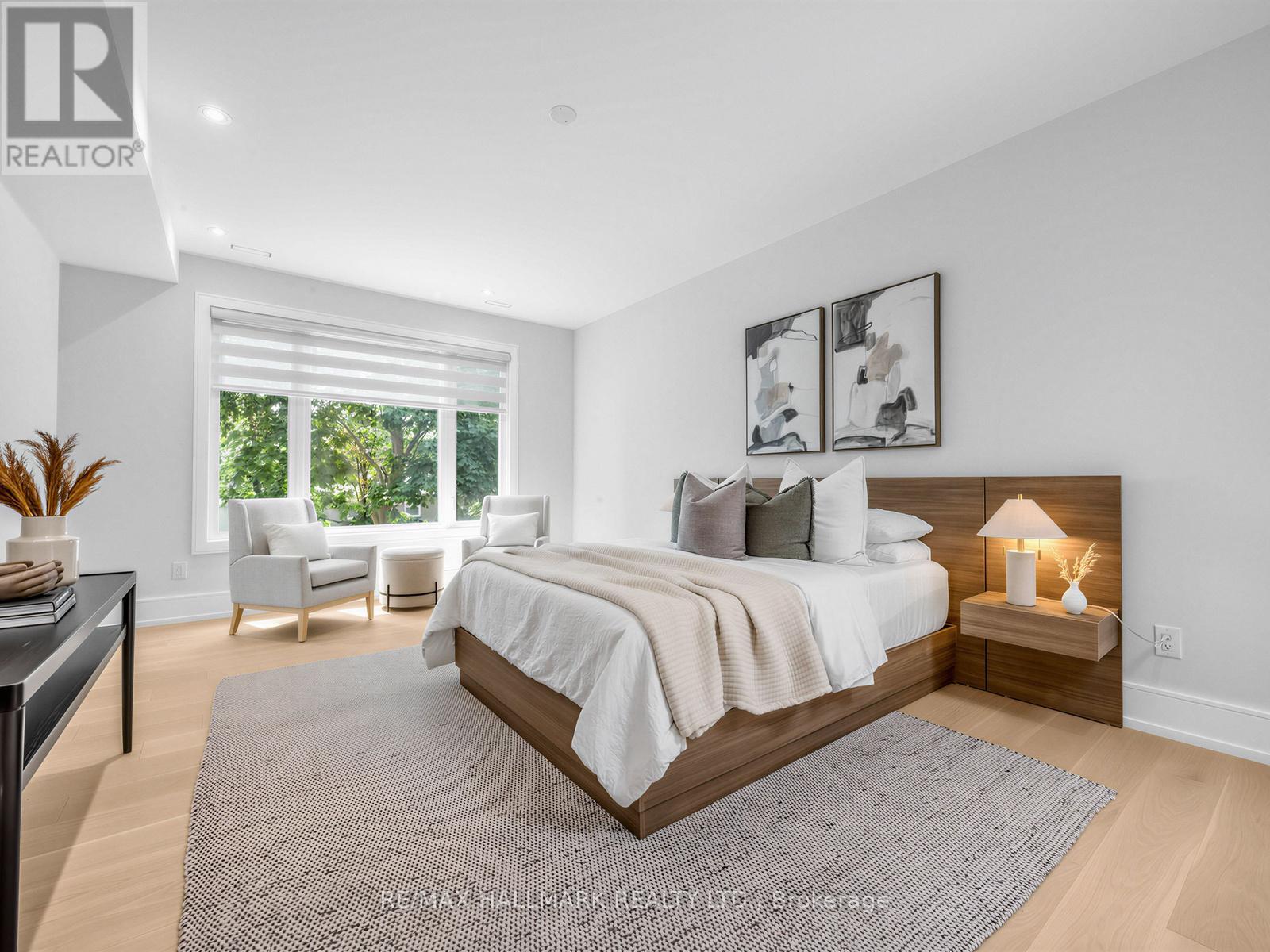 30 Kellythorne Drive, Toronto, ON photo 23