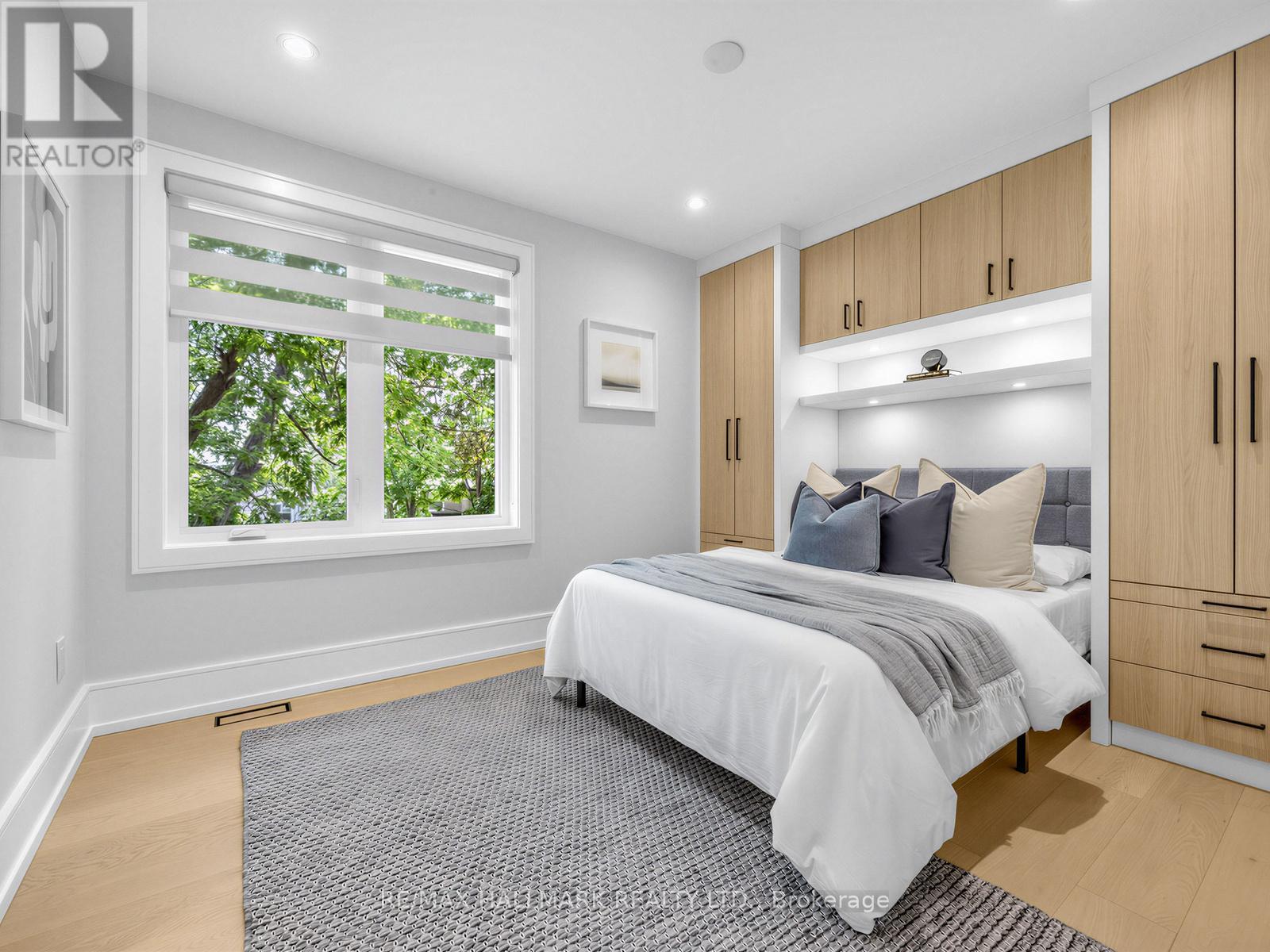 30 Kellythorne Drive, Toronto, ON photo 28