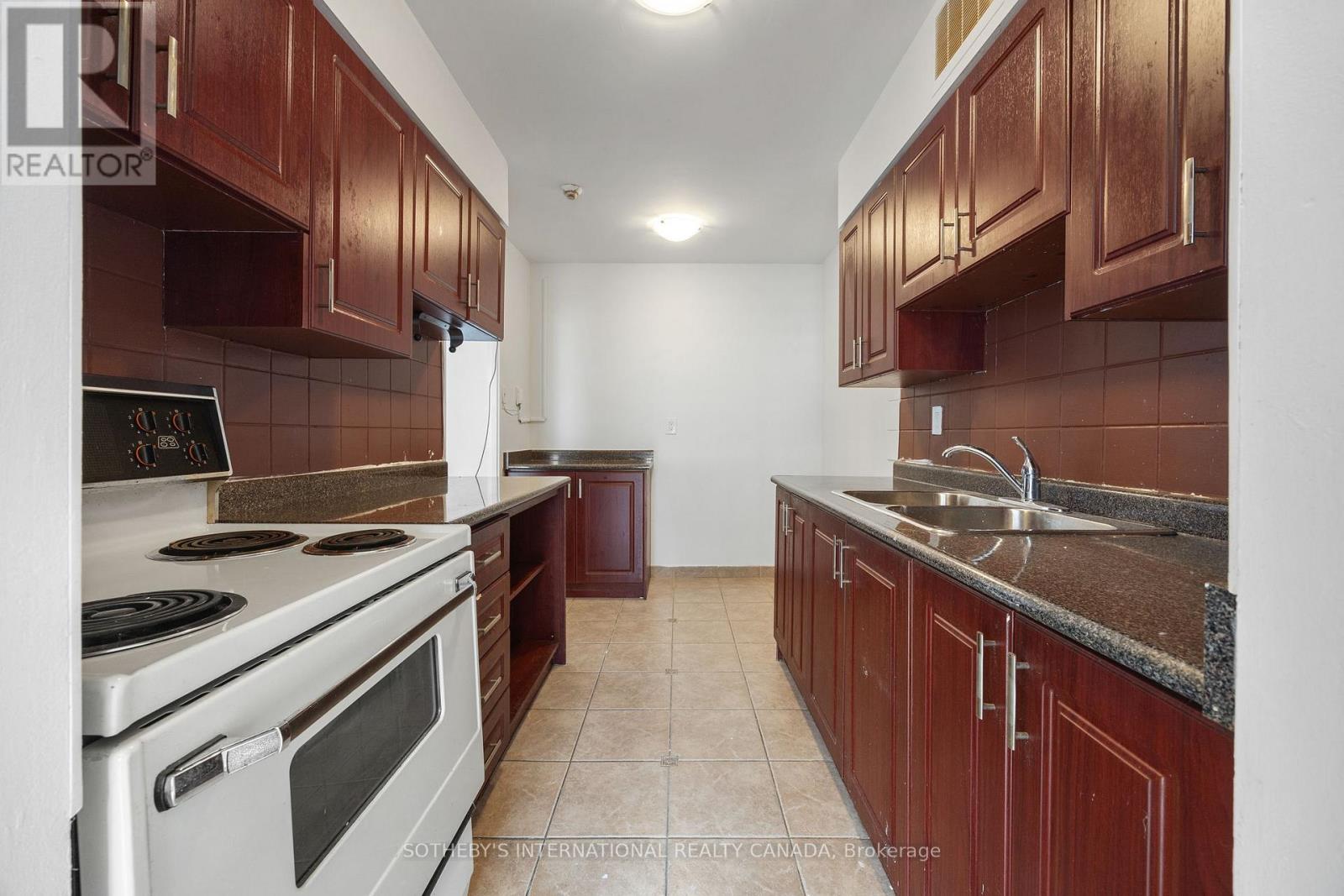 911- 100 Prudential Drive, Toronto, ON photo 8