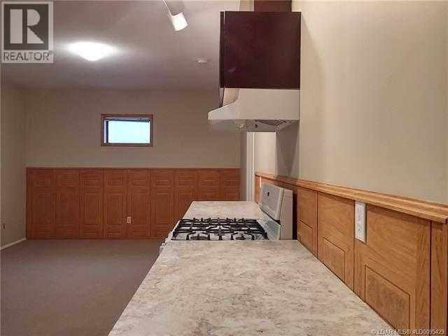 Photo 32
