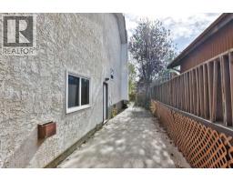 6 Temple Boulevard W, Lethbridge, AB T1K4T5 Photo 25