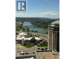 2003, 683 10 Street SW - photo 40
