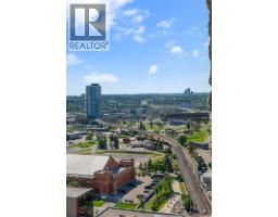2003, 683 10 Street SW - photo 37