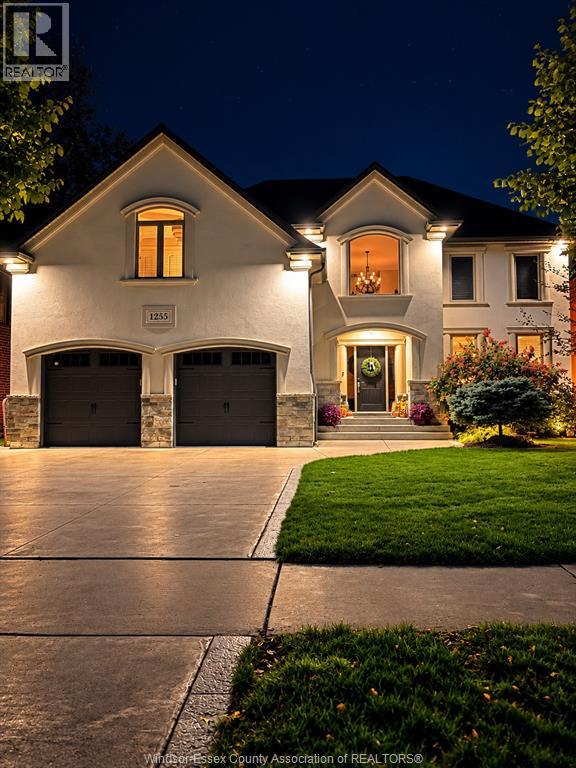 1255 MAPLE - 3