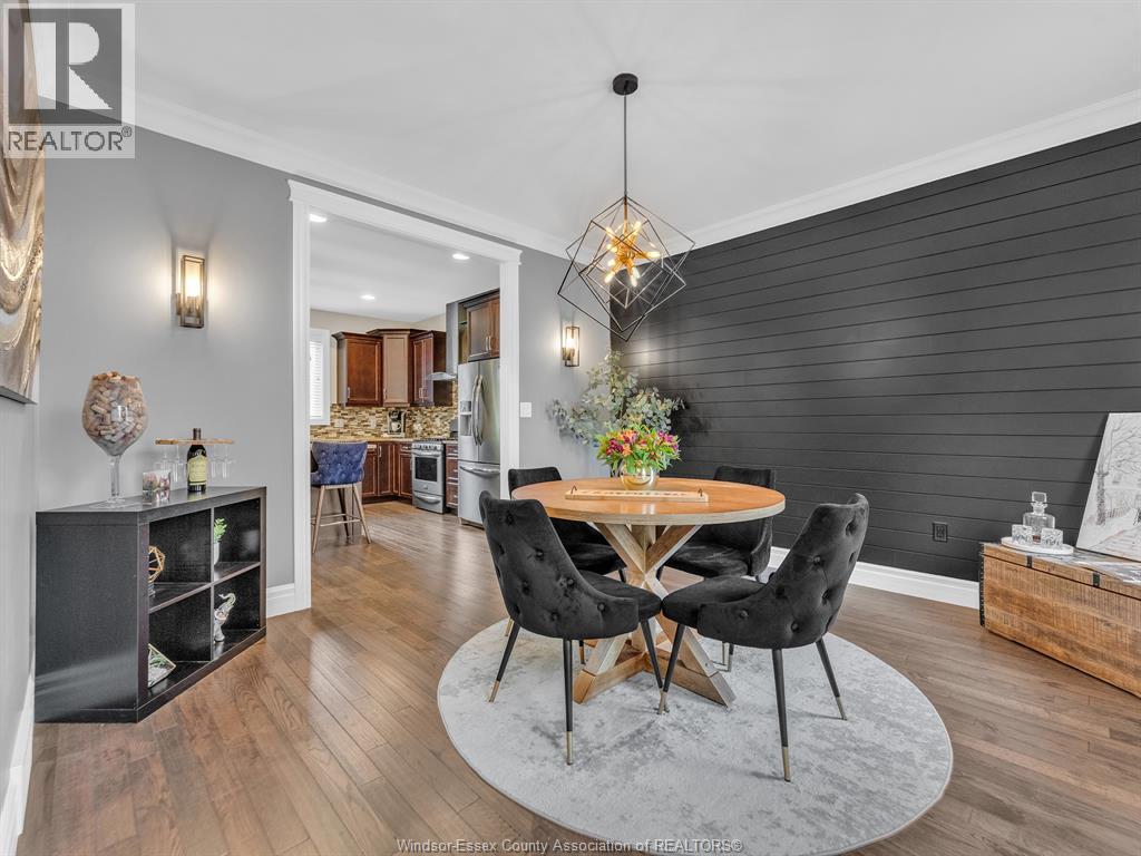 1255 MAPLE - 12