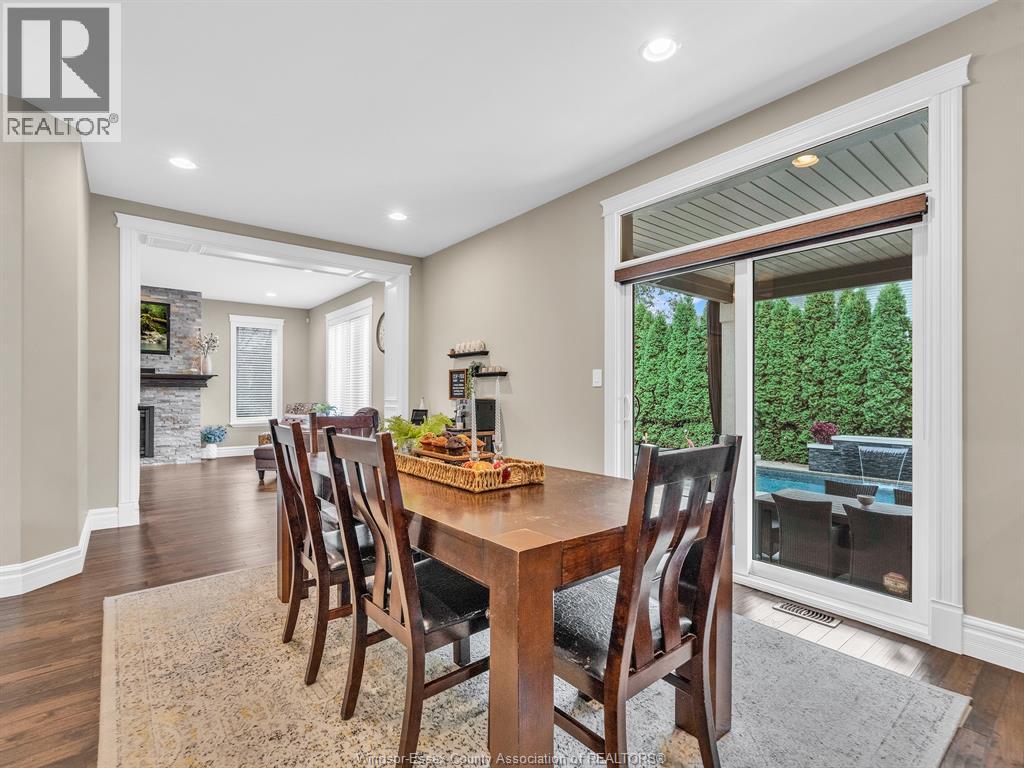 1255 MAPLE - Image 10