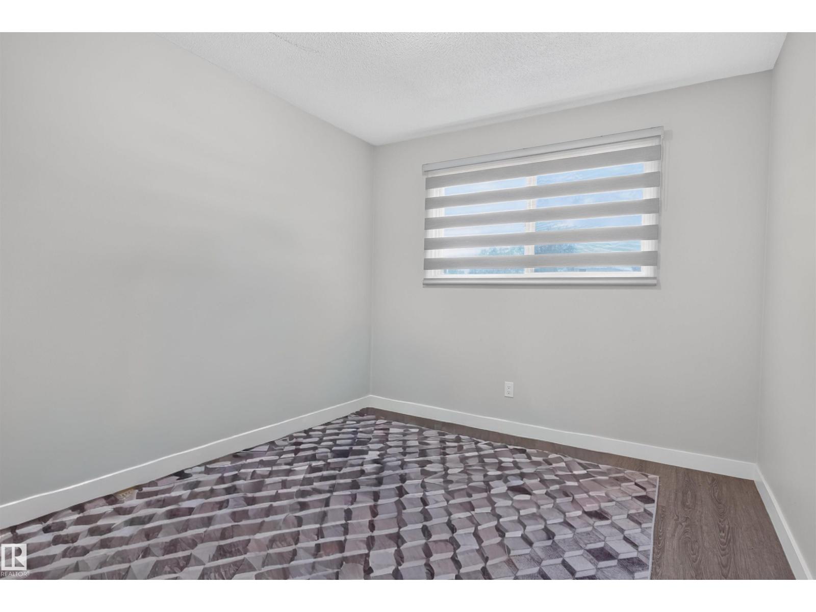 15104 74 ST NW - Image 10
