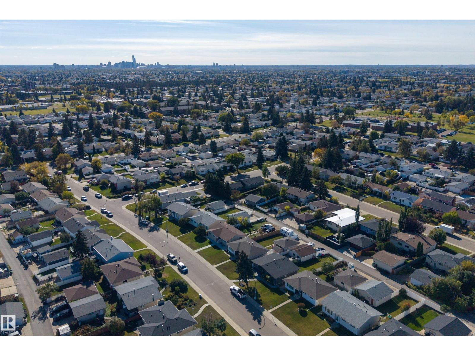 15104 74 ST NW - Image 33