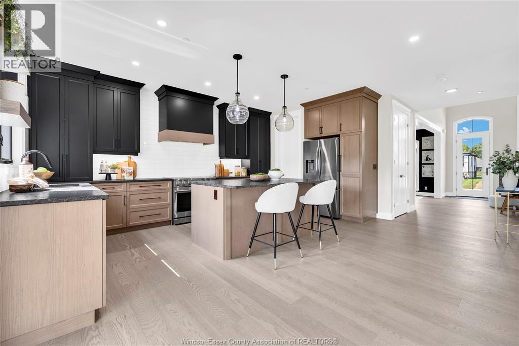 8311 ANNIE AVENUE - 12