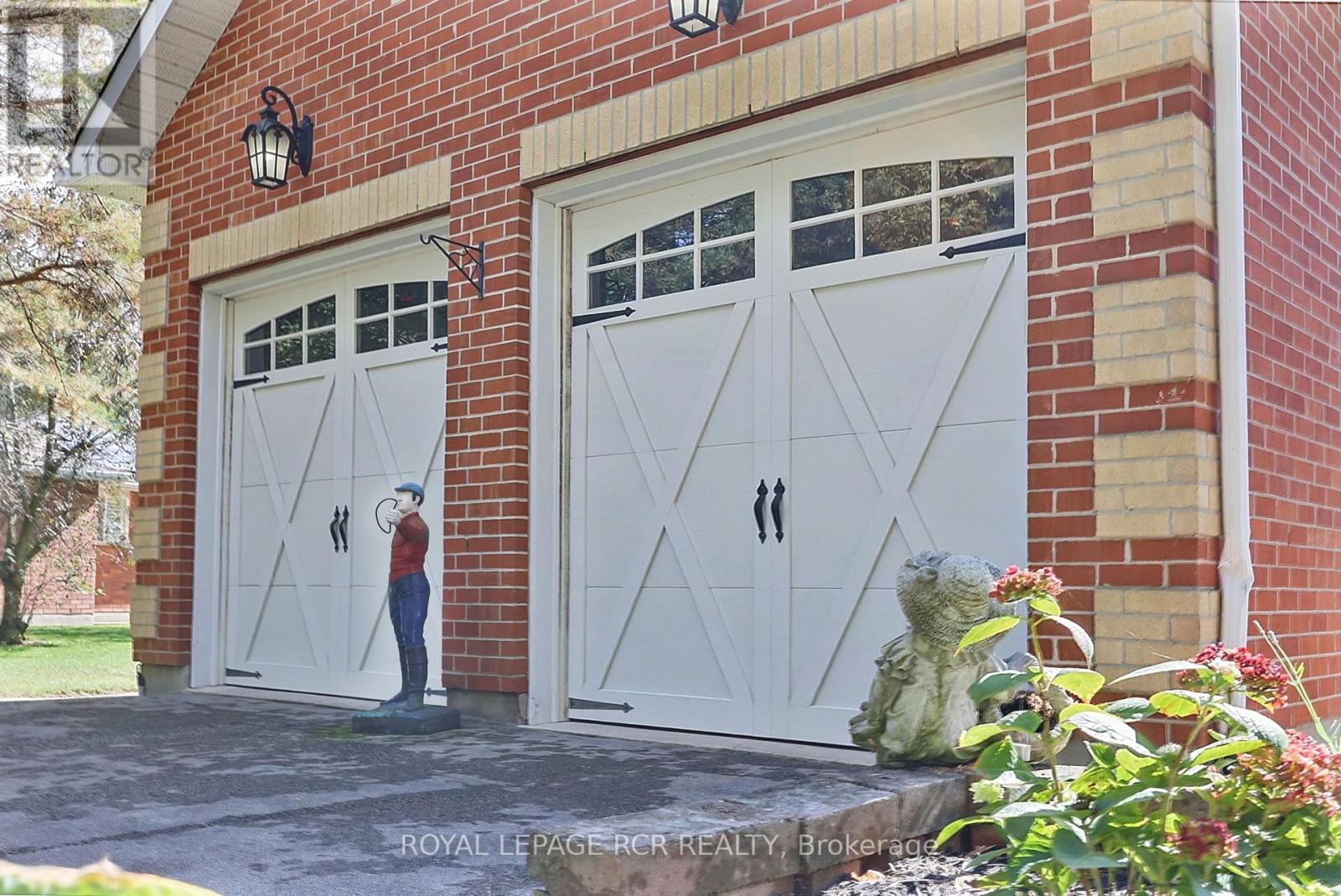 11 Fisher Drive, Adjala-Tosorontio photo 3