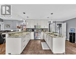 Laundry room - 11 Fisher Drive, Adjala Tosorontio, ON L0M1J0 Photo 9