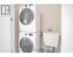 B103 - 65 Saigon Drive, Richmond Hill, ON L4S0P4 Photo 7