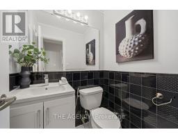 32 - 1 Wootten Way S, Markham, ON L3P3H7 Photo 12