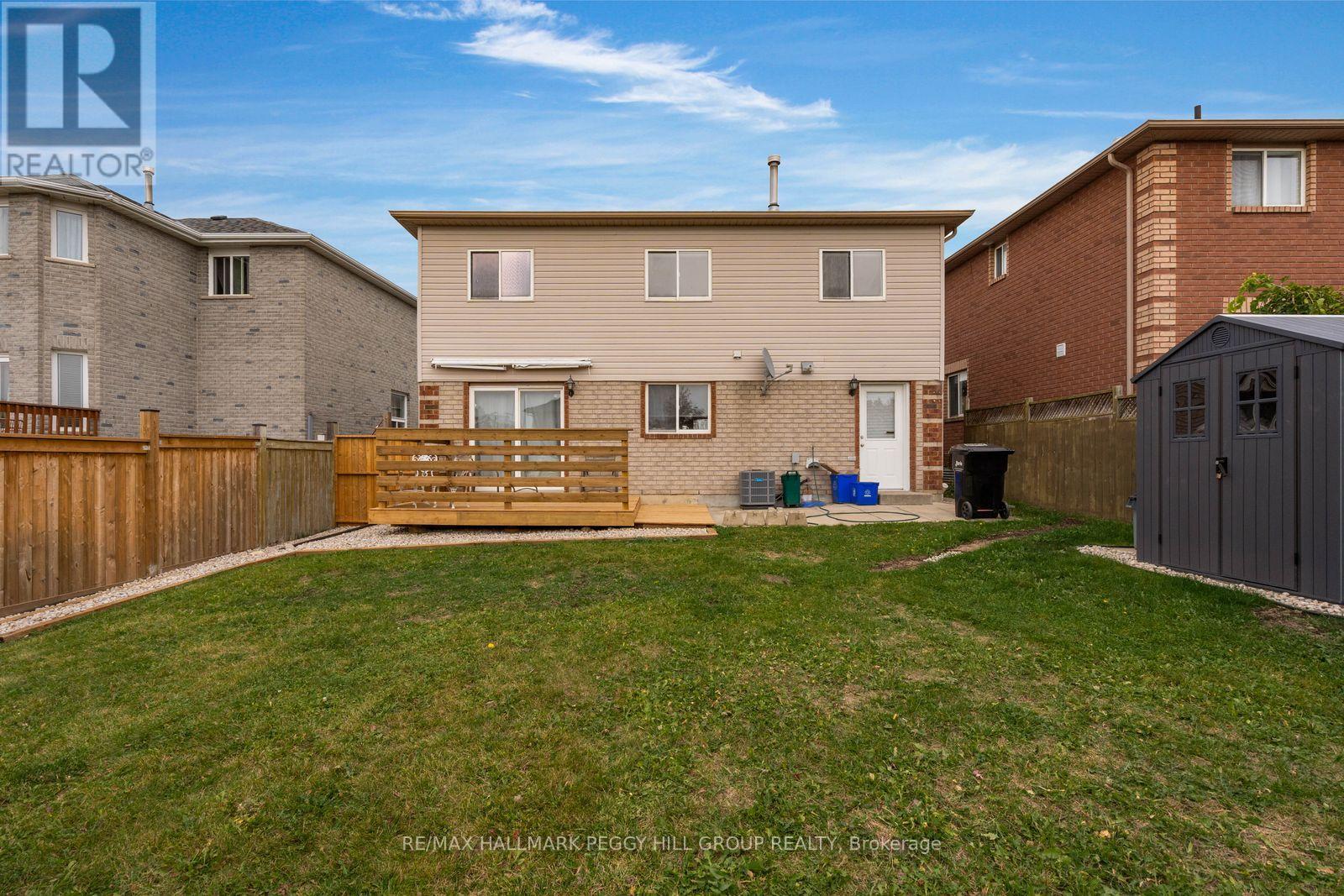 Upper-152 Madelaine Drive, Barrie photo 18
