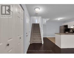 Upper - 152 Madelaine Drive, Barrie, ON L4N0N1 Photo 7