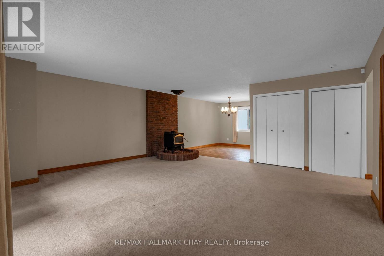 312-1102 Horseshoe Valley Road, Oro-Medonte photo 4