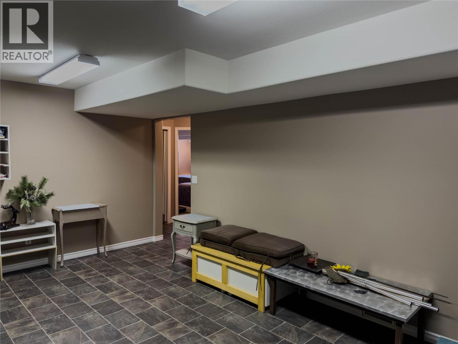 101 Coppertree Court - Image 29
