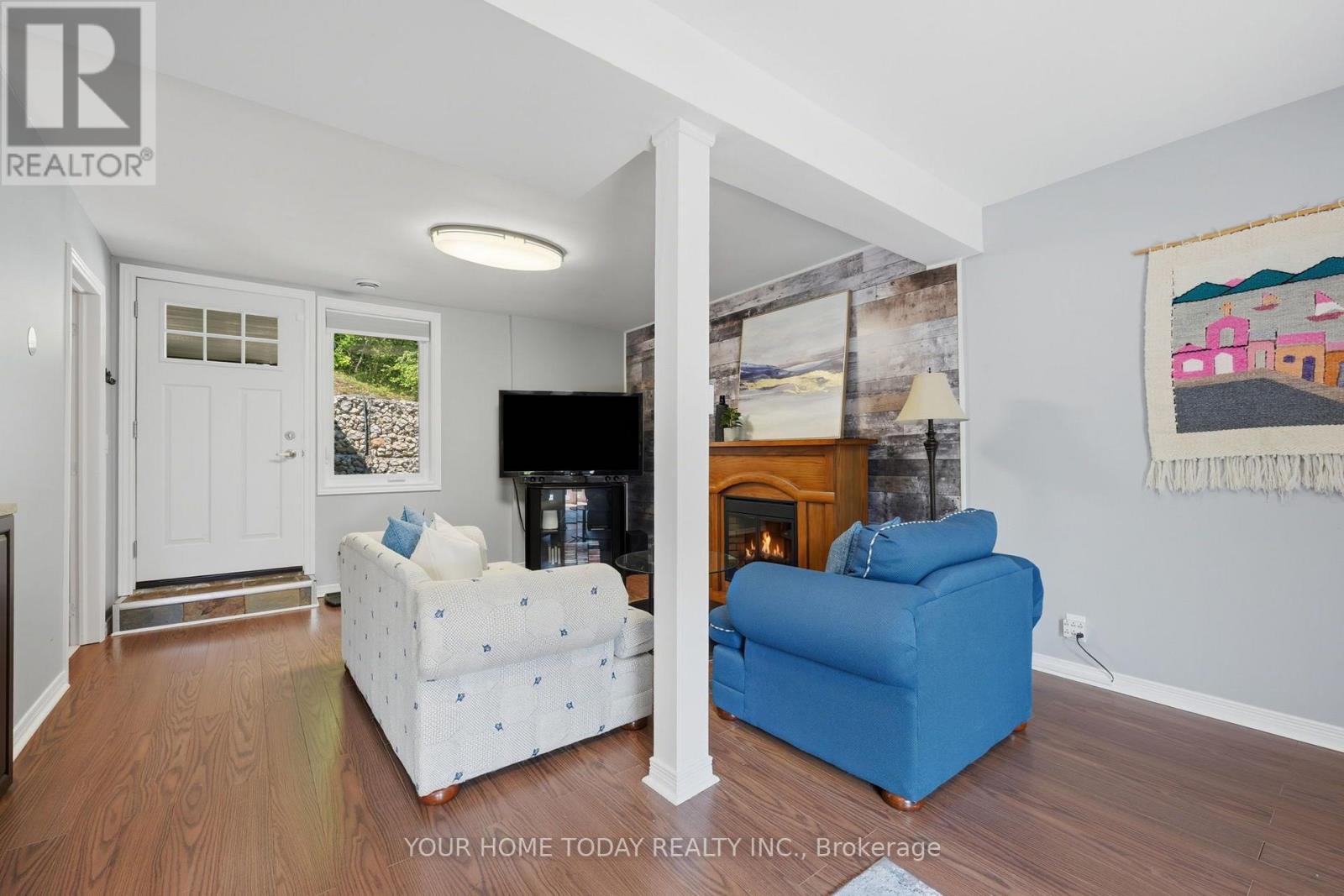 15585 CLAYHILL ROAD - 36