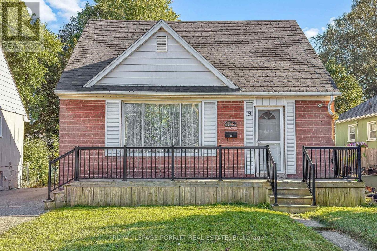 9 PUTNEY ROAD - 1