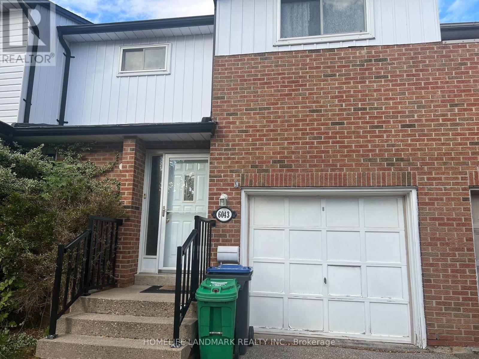 Photo of 6043 Chidham Crescent