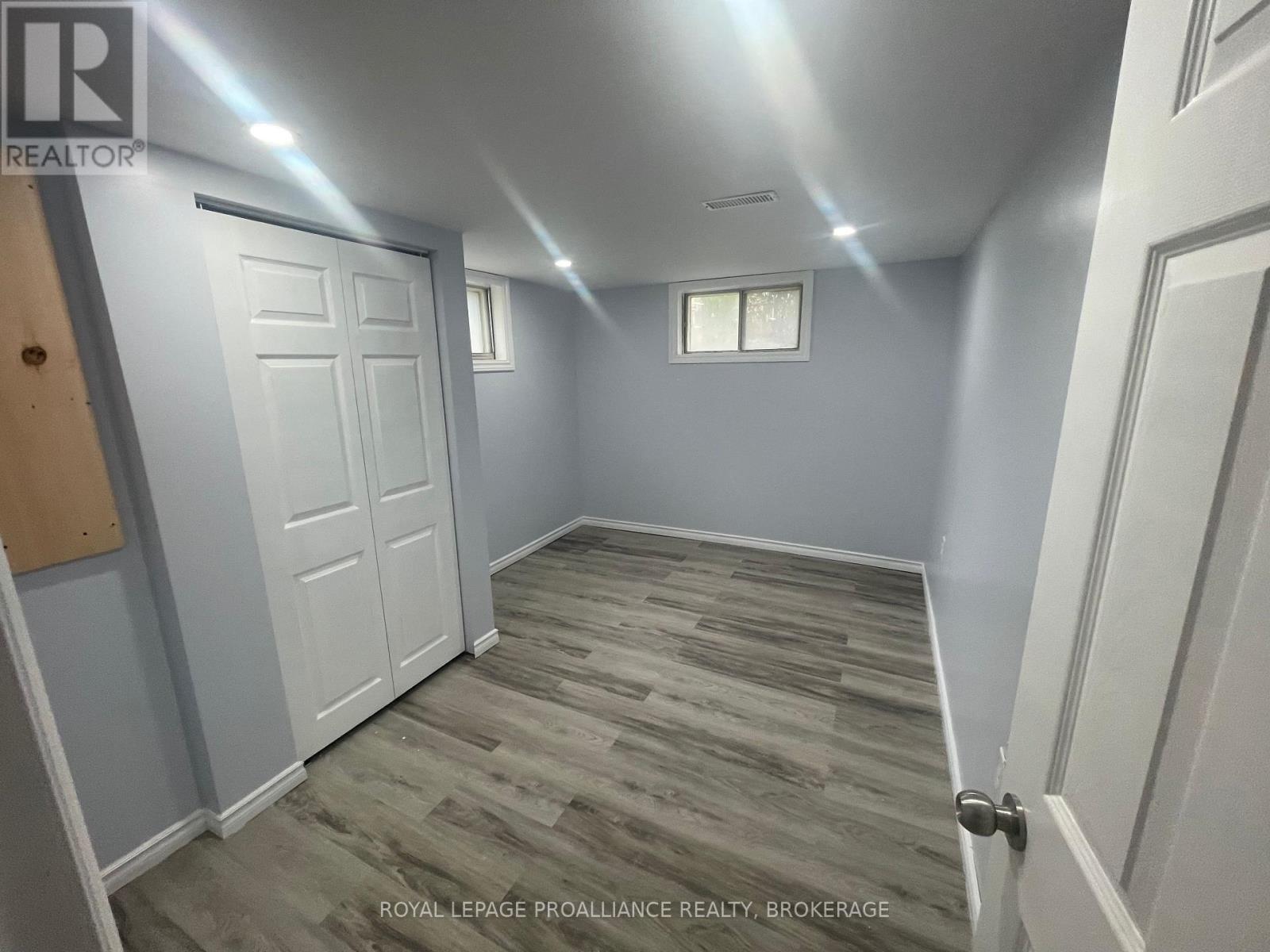 462 Coronation Boulevard — photo 15