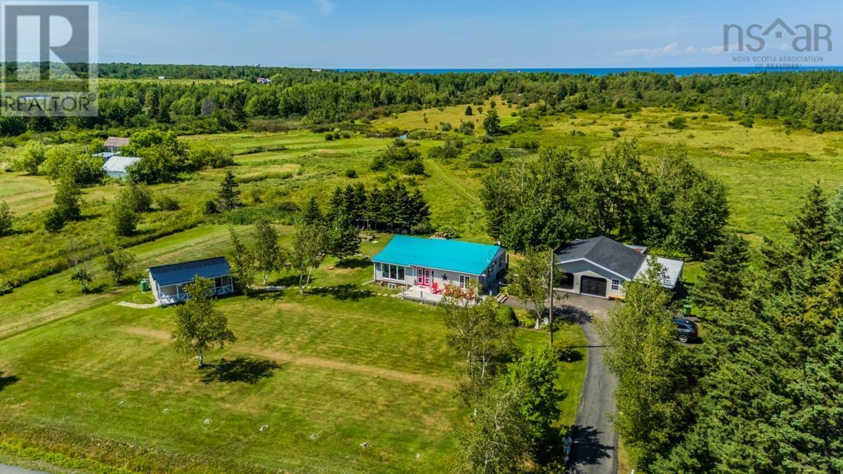 Property 44 of 50 of 4395 MALAGASH Road
