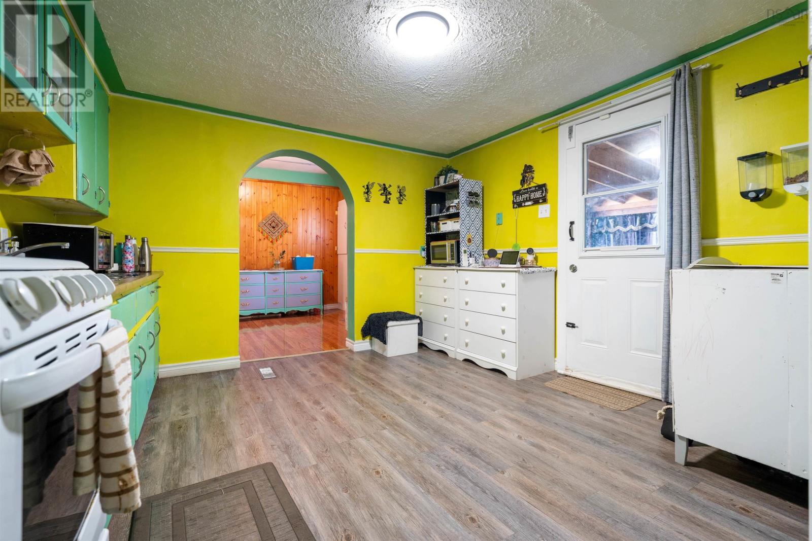 86 Denoon Street - Image 35