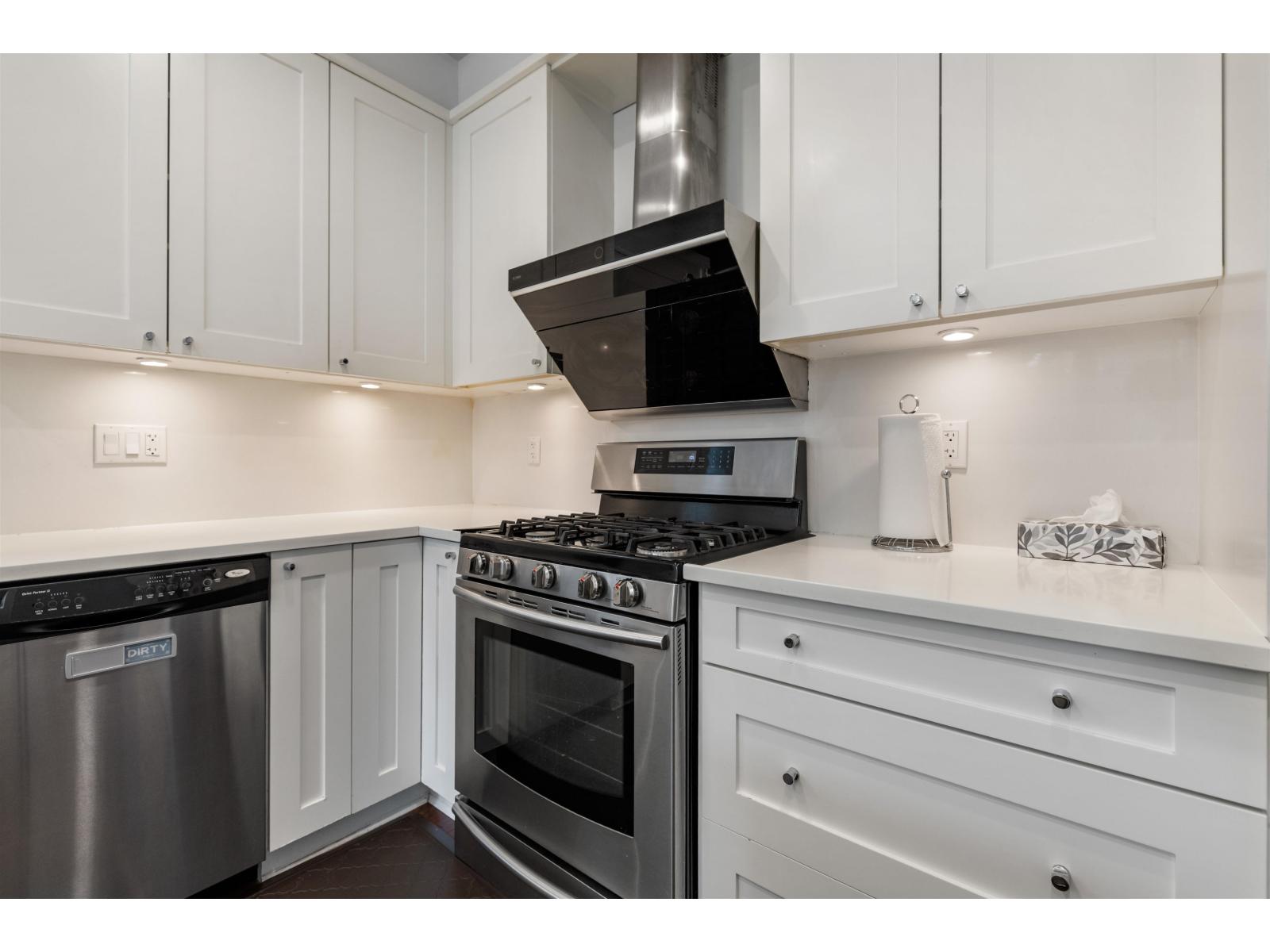 15337 34 AVENUE, Surrey
