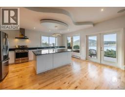 8578 Rumming Rd, Lantzville, BC V0R2H0 Photo 30