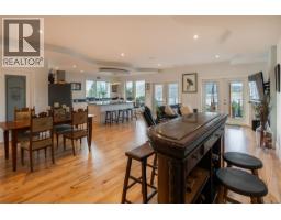 8578 Rumming Rd, Lantzville, BC V0R2H0 Photo 33